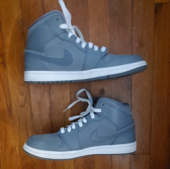 AIR JORDAN 1 MID "COOL GREY" - Picture 3 of 8